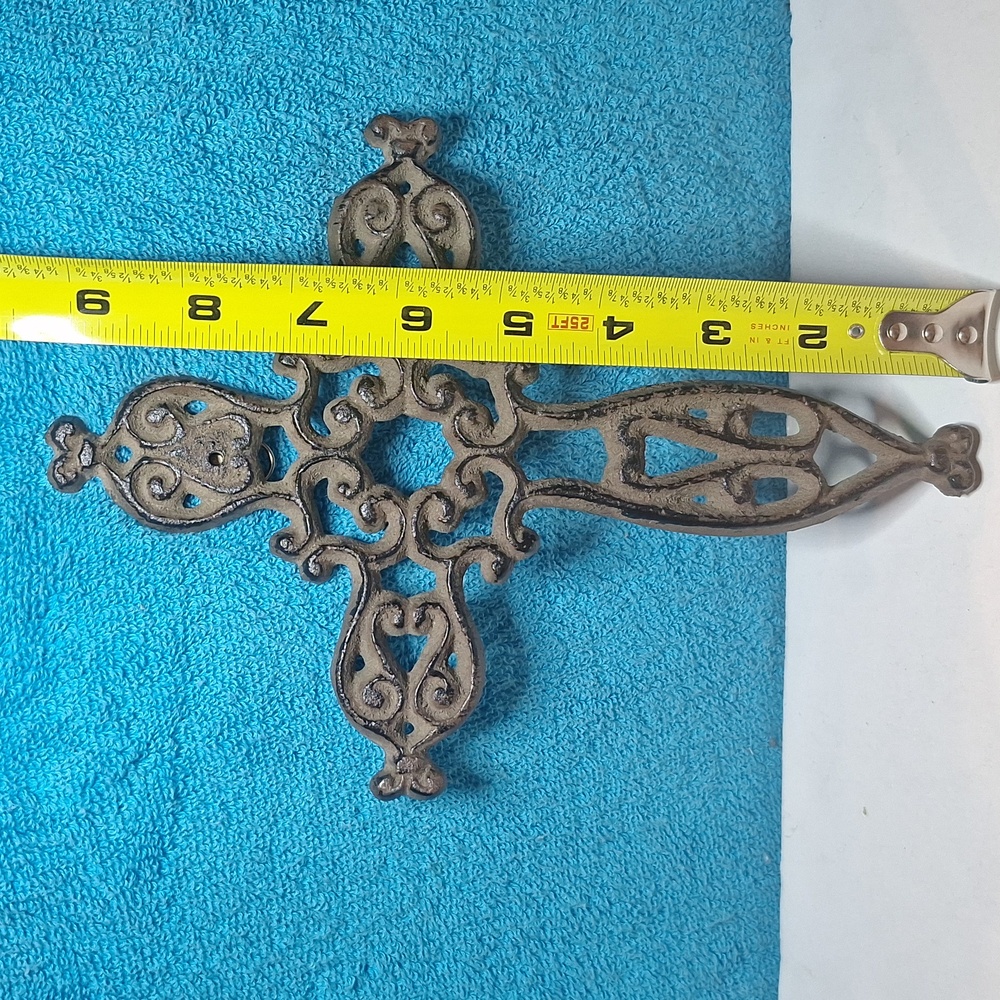 Cast Iron Cross - Picture 6 of 6